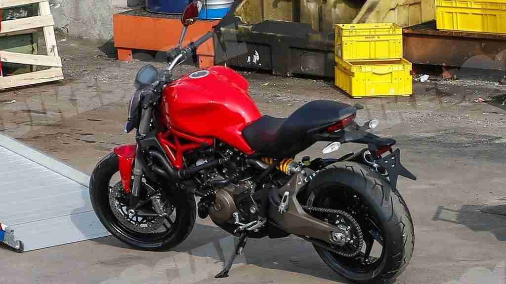 2015 Ducati Monster 800