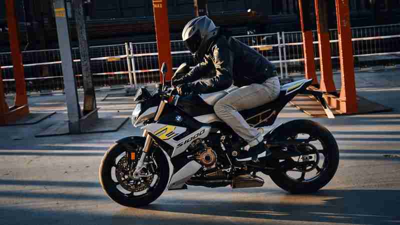 2021 BMW S 1000 R HD wallpapers