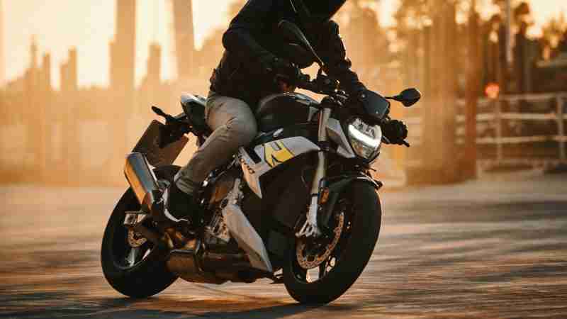 2021 BMW S 1000 R HD wallpapers