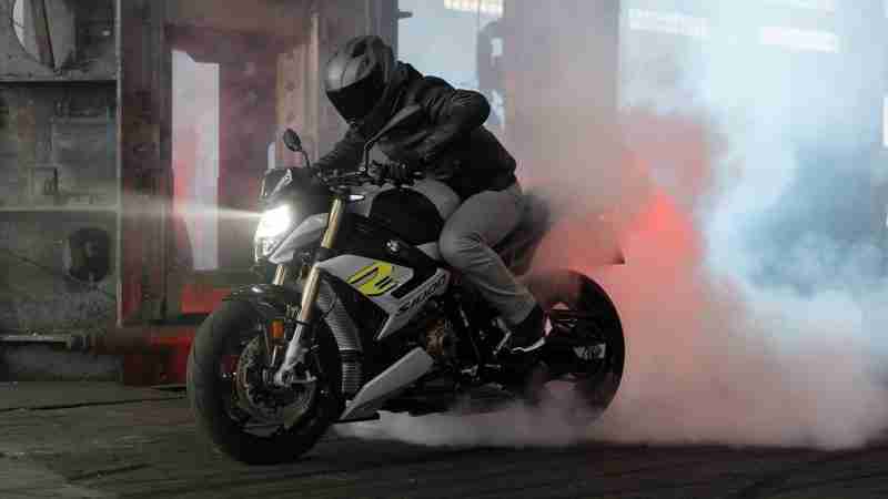 2021 BMW S 1000 R HD wallpapers