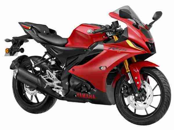 Metallic Red Yamaha R15 V4 colour option