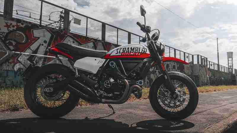 Ducati Scrambler Urban Motard