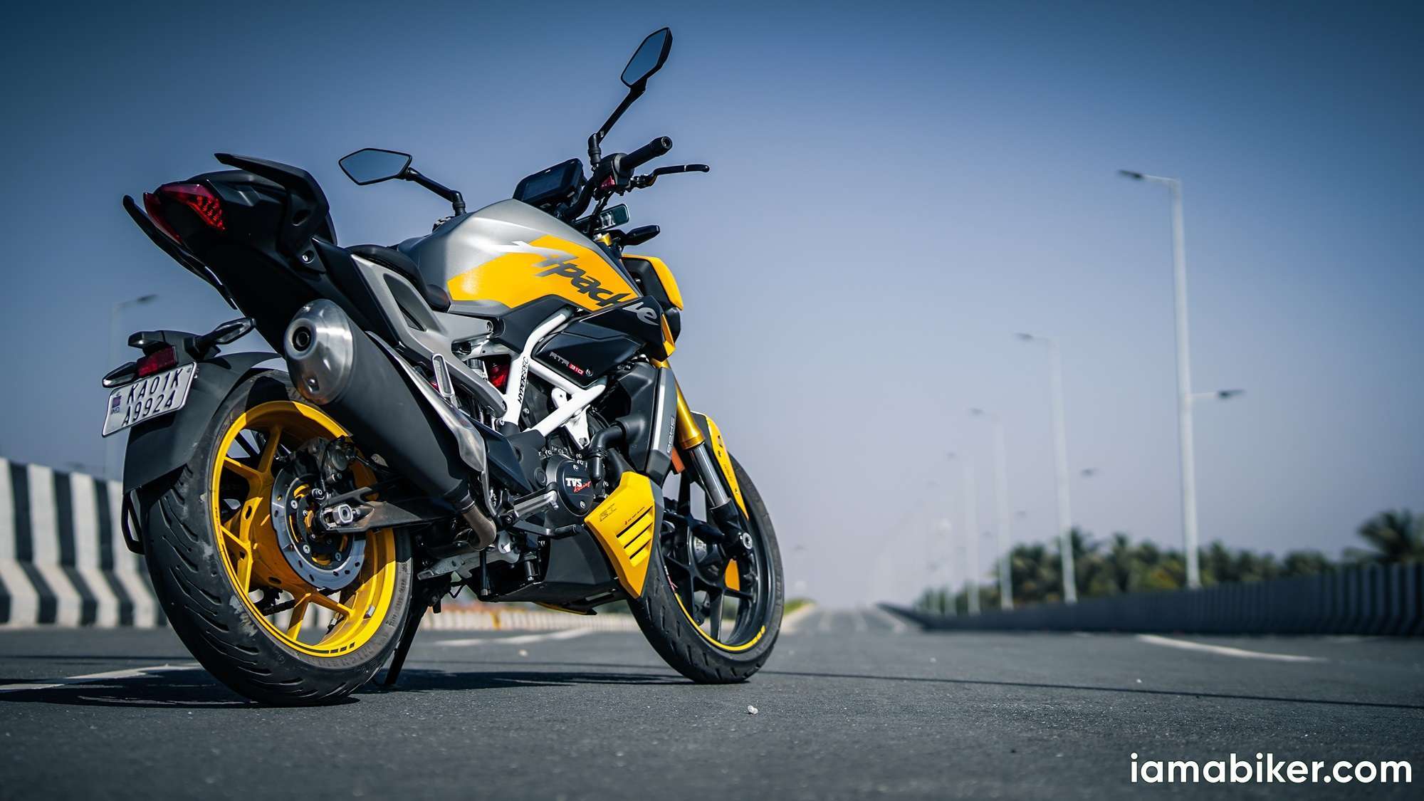 TVS Apache RTR 310 HD wallpapers