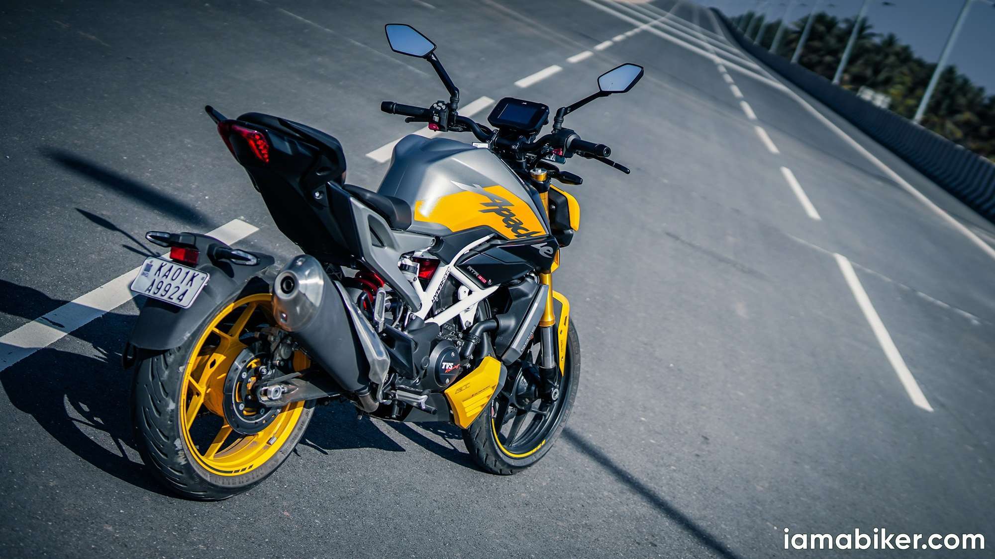 TVS Apache RTR 310 HD wallpapers