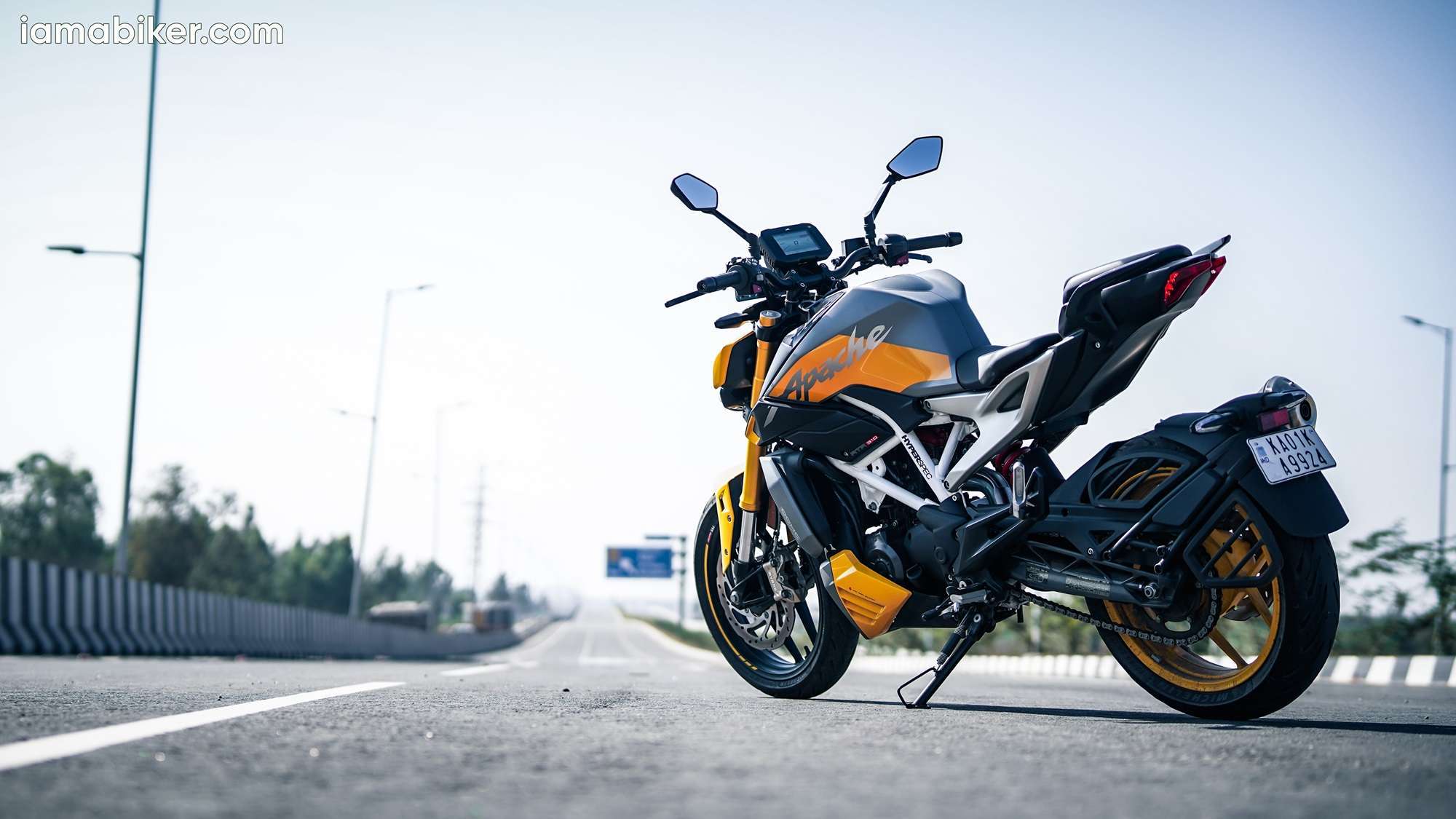 TVS Apache RTR 310 HD wallpapers