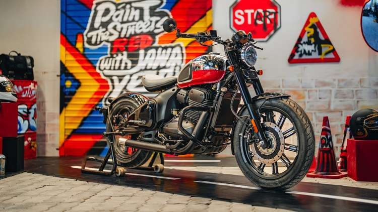 Jawa 42 Bobber Red Sheen