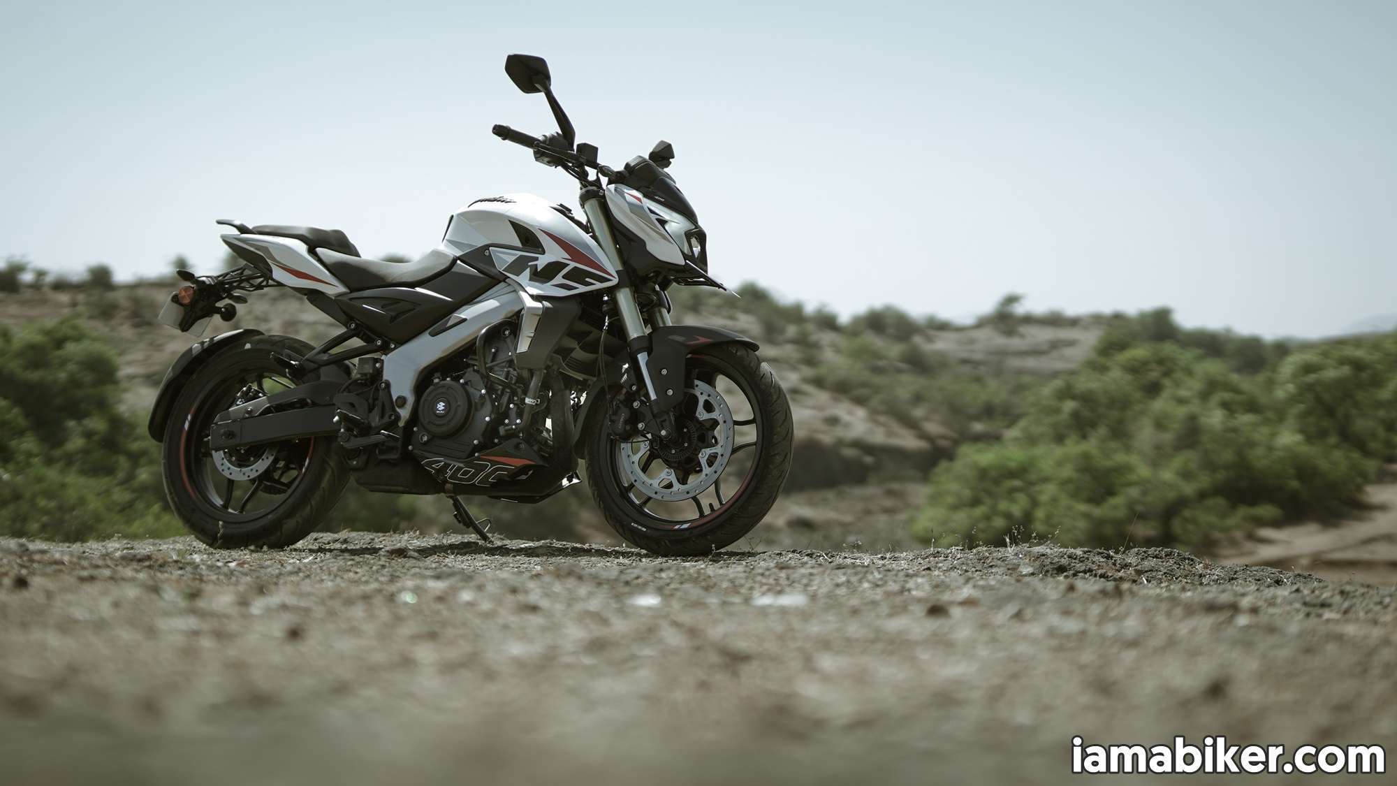 Pulsar NS400Z HD wallpapers