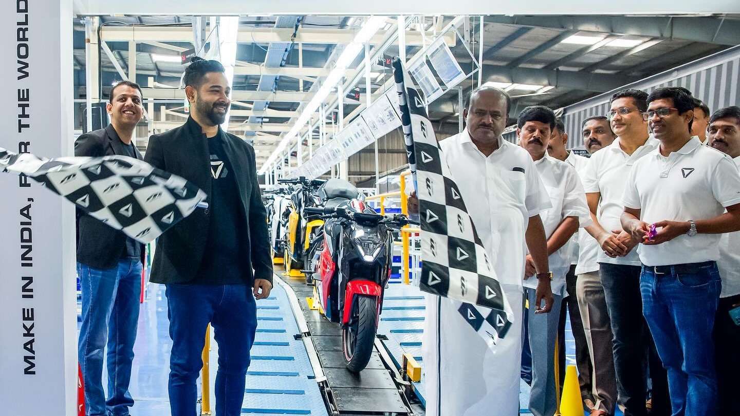 Shri. H.D. Kumaraswamy at Ultraviolette Automotive