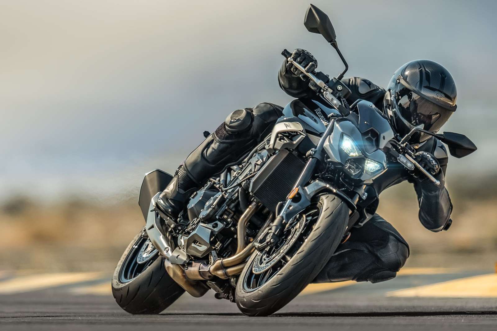 2025 Kawasaki Z900