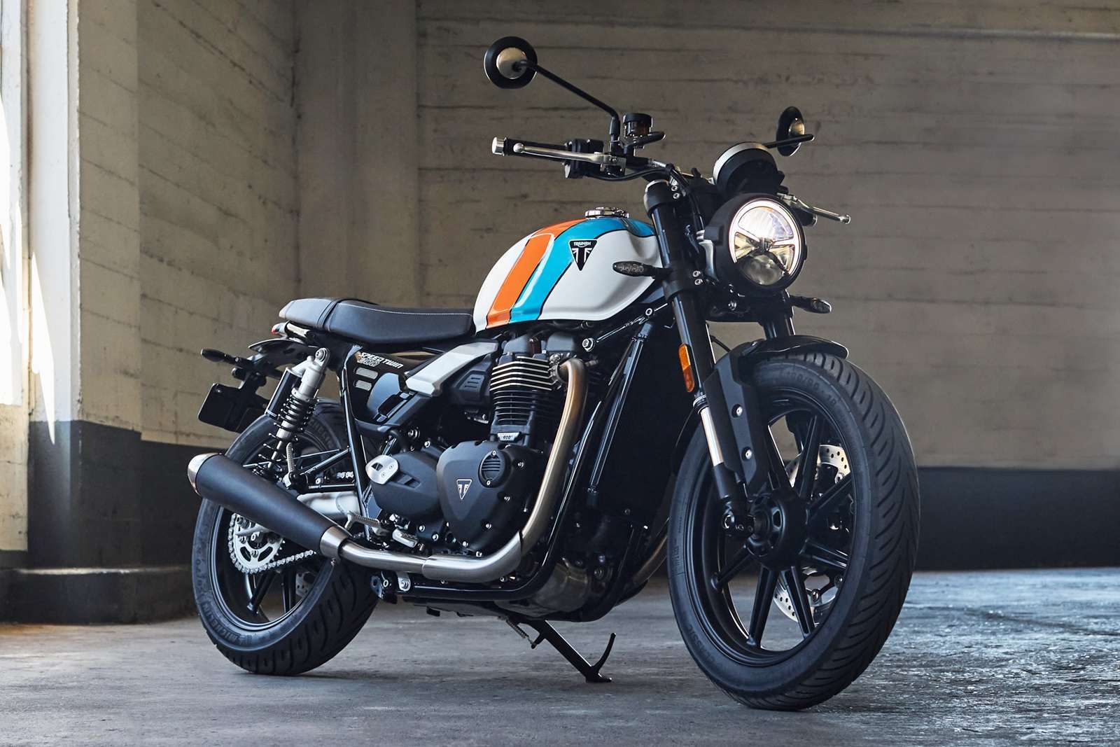 2025 Triumph Speed Twin 900 unveiled