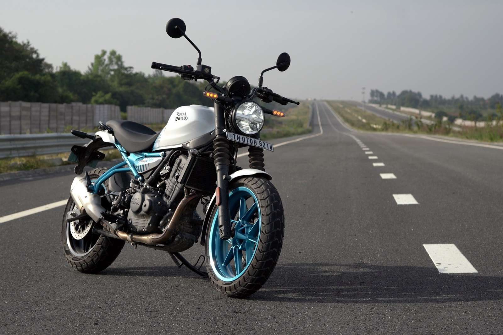 Royal Enfield Guerilla 450 review