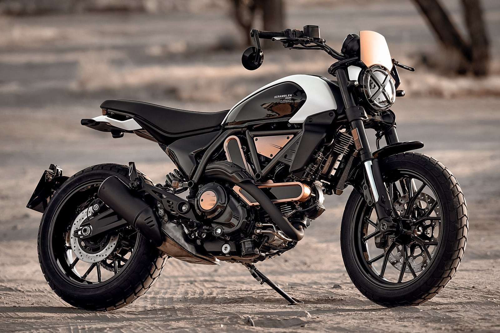 Scrambler Ducati 10° Anniversario Rizoma Edition - limited to 500 units