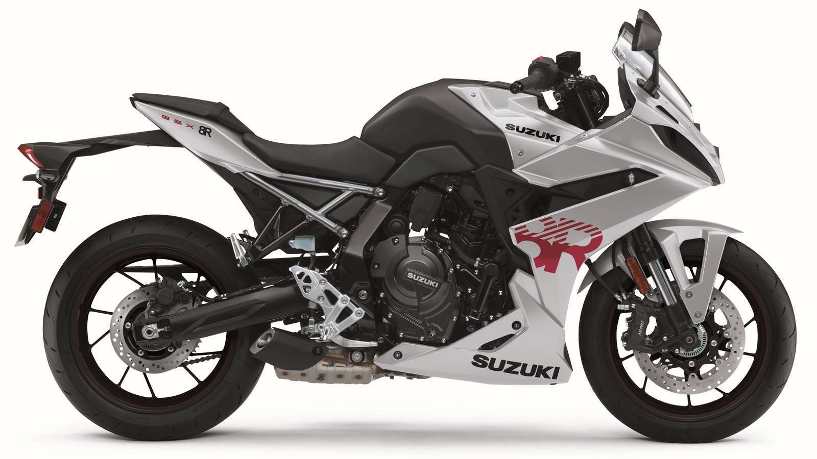 Suzuki GSX-8R in Metallic Matte Sword Silver