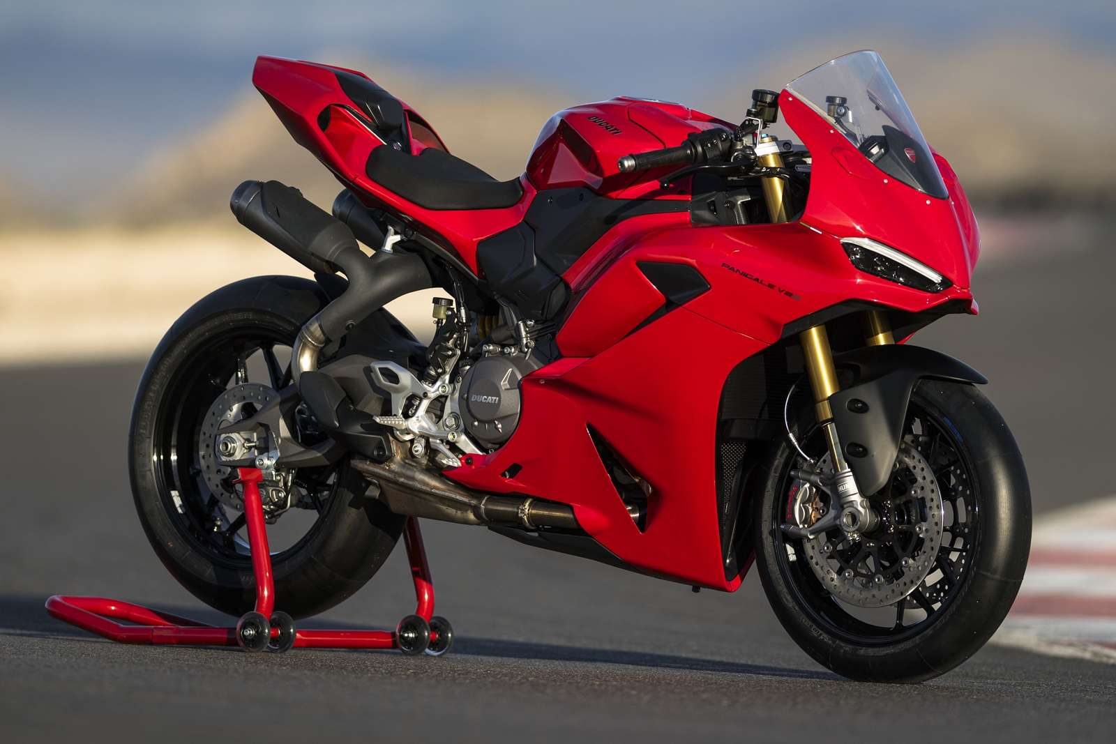 2025 Ducati Panigale V2
