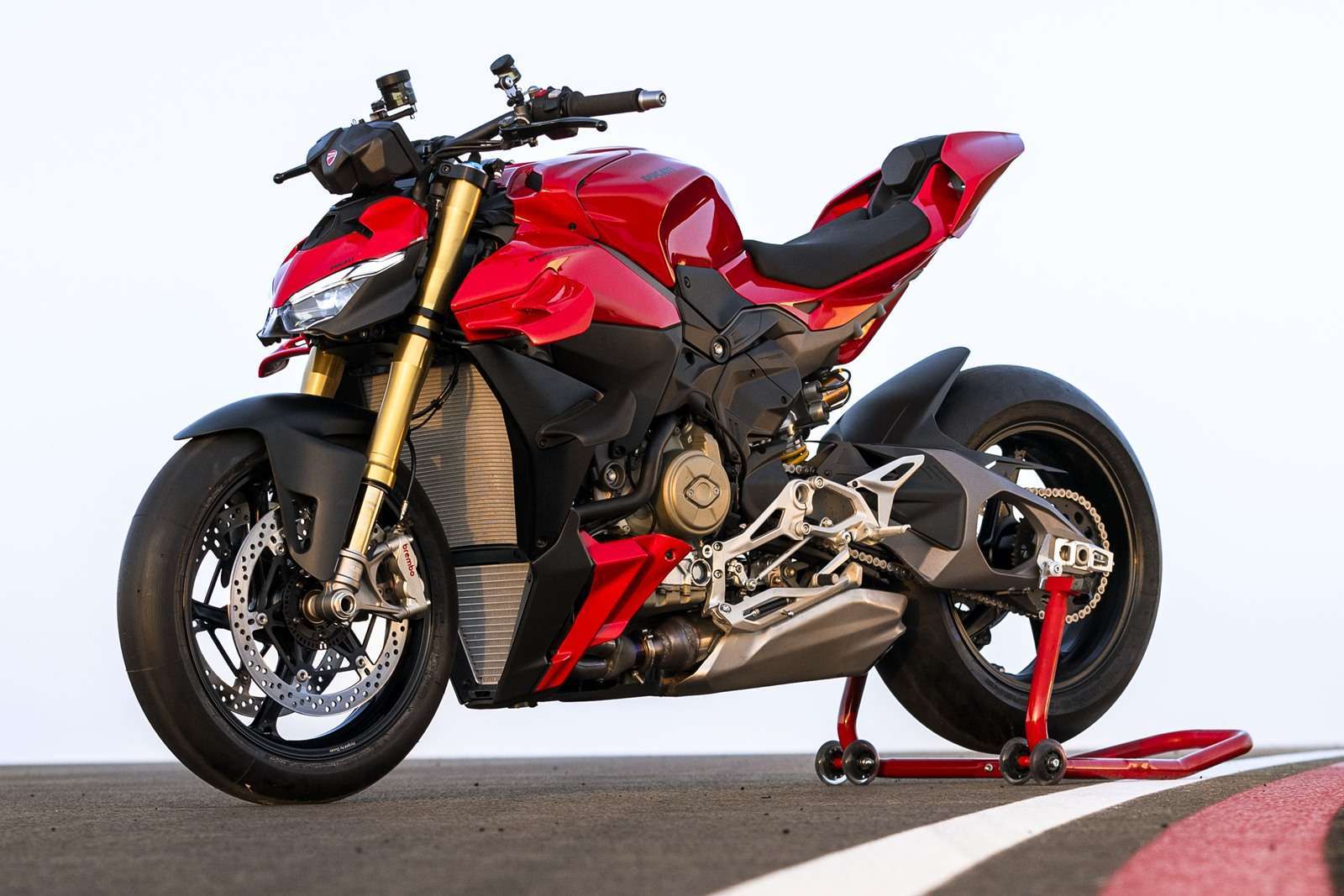 2025 Ducati Streetfighter V4 S announced