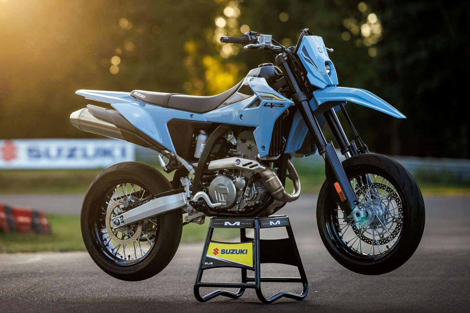 2025 Suzuki DR-Z4SM supermoto