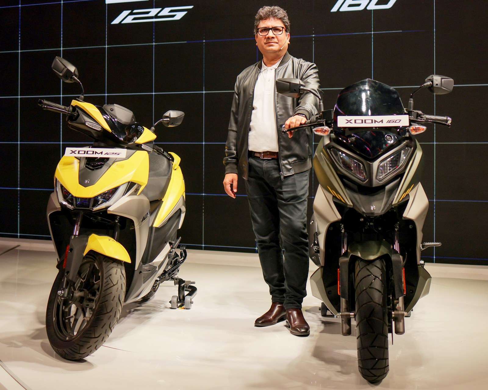 Niranjan Gupta, CEO - Hero MotoCorp with the Hero Xoom 125 & Hero Xoom 160