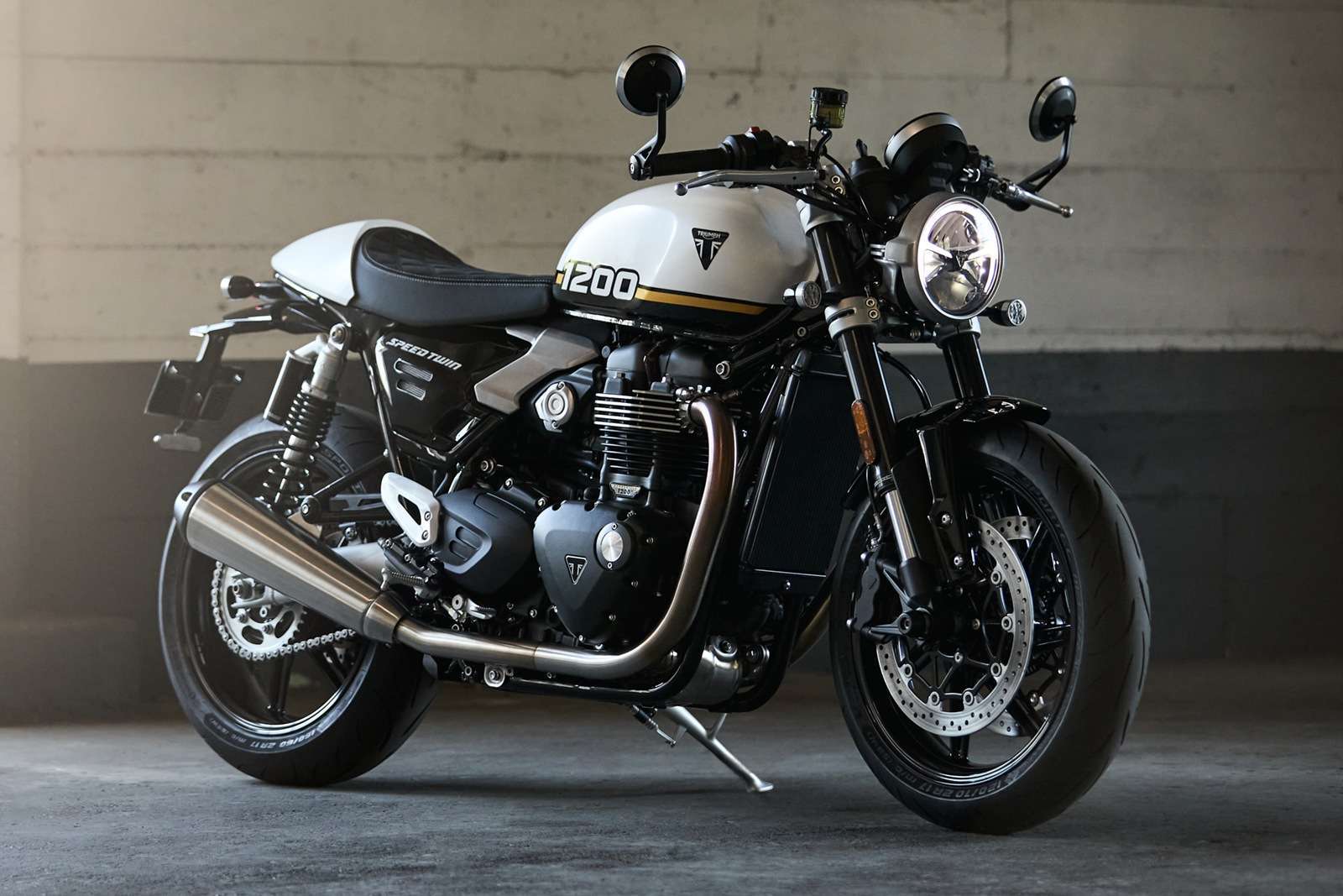 Triumph Speed Twin 1200