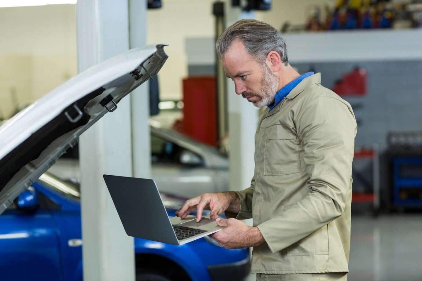 Vehicle Diagnostics Company, Fleet Management Solutions, About Kinectd Team
