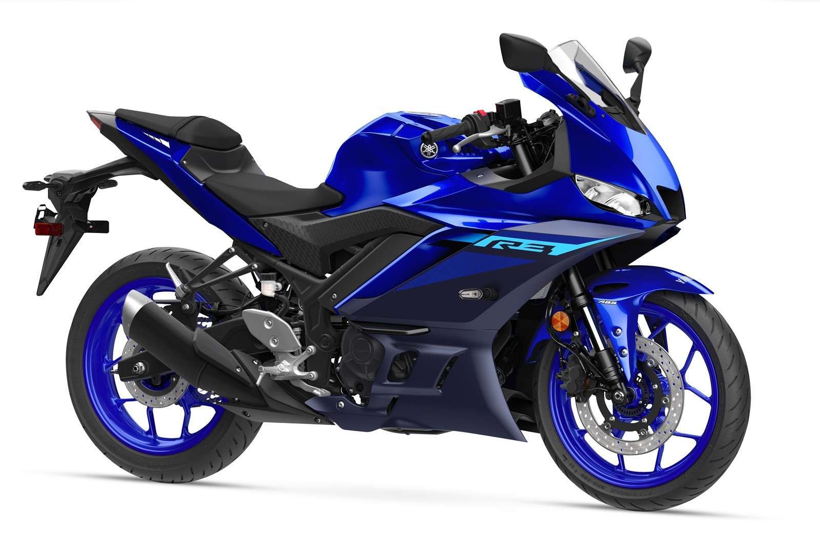 Yamaha R3, now priced at INR 3,59,900 (ex-showroom, Delhi)