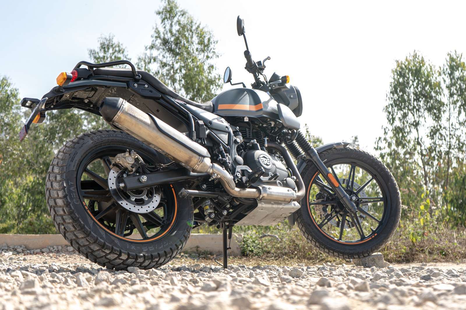 Royal Enfield Scram 440