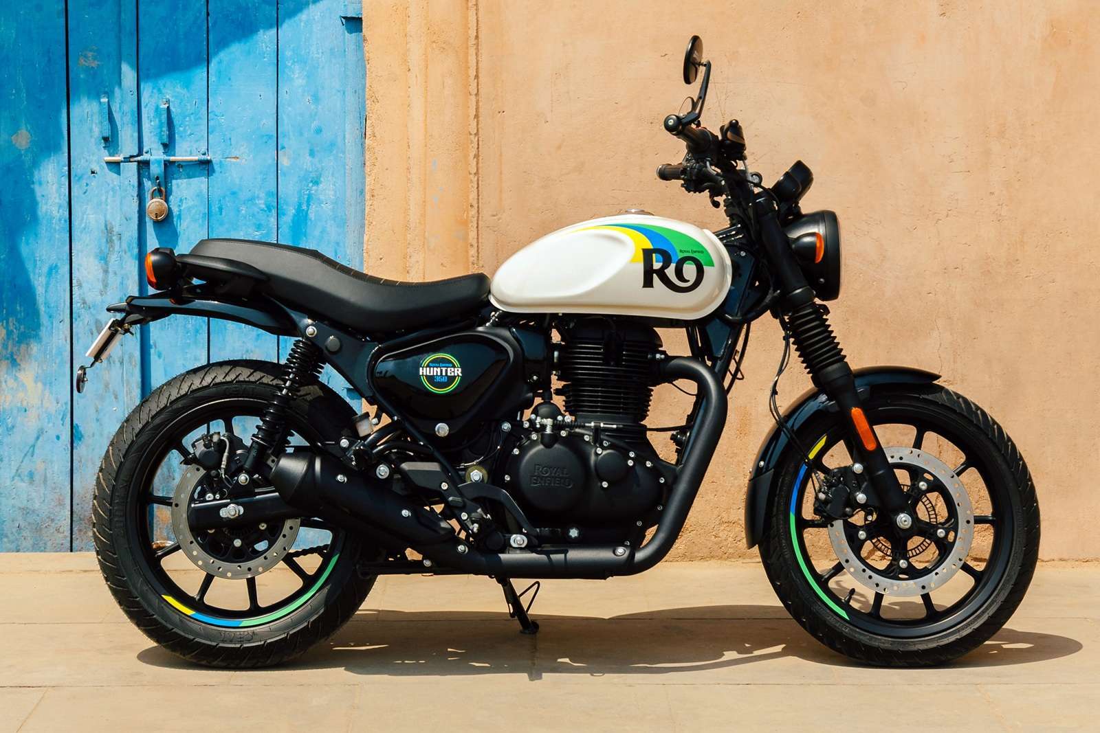 2025 Royal Enfield Hunter 350 Rio White