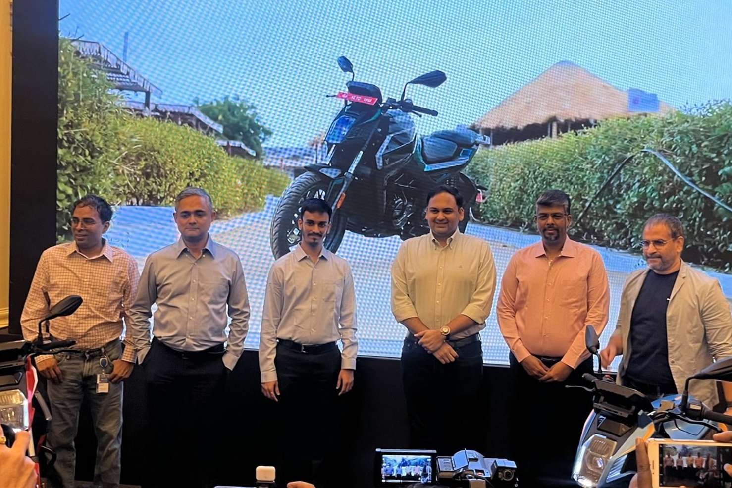 MATTER AERA electric bike with gear launched in Bangalore; Priced from 1.88L