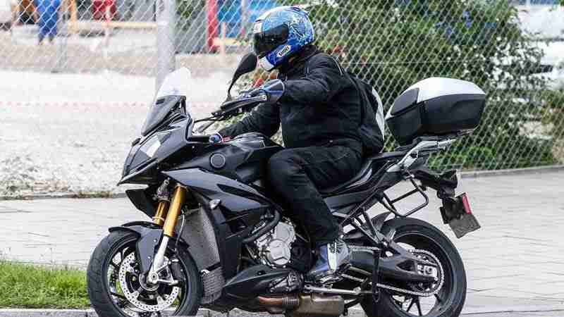 2015 BMW S1000XR