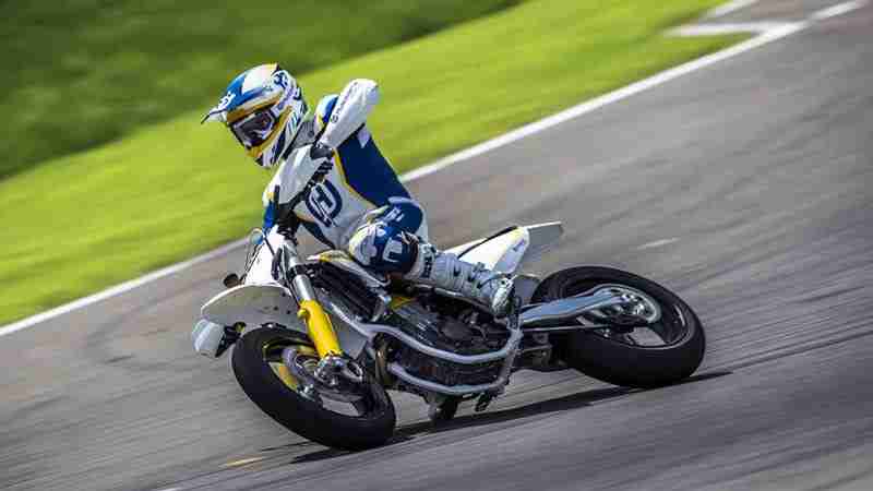 Husqvarna launches 2015 FS 450