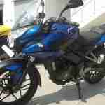 new pulsar 200 as front view