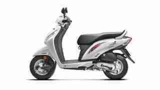 New 2015 Activa i Pearl Amazing White colour option