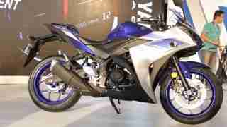 Yamaha YZF-R3 side view