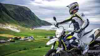 Husqvarna 701 Supermoto touring