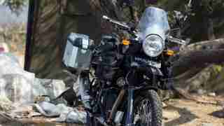 Royal Enfield Himalayan front view