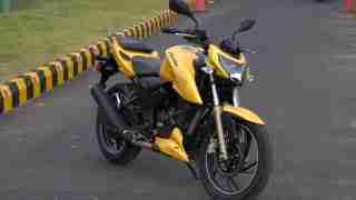TVS Apache RTR 200 yellow colour option