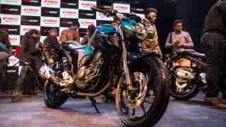 Yamaha FZ25 images