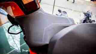 KTM Duke 250 seat