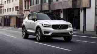 New Volvo XC40 front