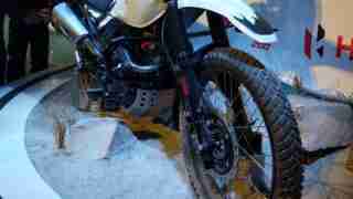 Hero XPulse 200 tyre disc brake ABS