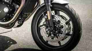 Triumph Speed Twin 1200 tyre