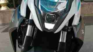 CFMoto 650NK front