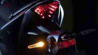 2020 Yamaha MT-03 tail lamp