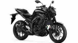 2020 Yamaha MT-03 midnight black colour option