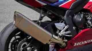 2020 Honda CBR1000RR-R SP Fireblade Akrapovic exhaust