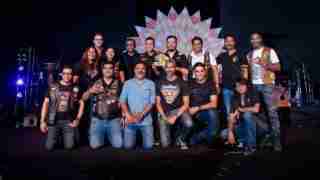 Mr. Sajeev Rajasekharan, Managing Director, H-D India and Mr. Nigel Keough, Vice President, Emerging Markets, H-D, award Goa Harley-Davidson as 'Chapter of the Year (Division B)'