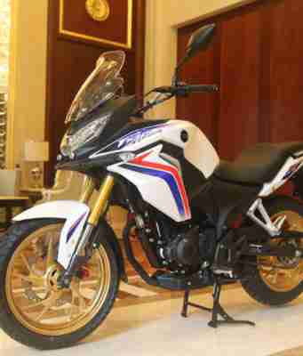 Honda CBF190X