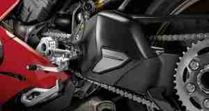 DUCATI PANIGALE V4 ACCESSORIES swing arm cover carbon fibre