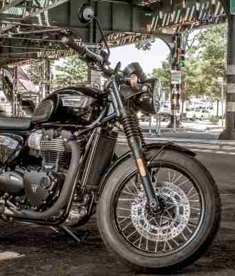 Triumph Bonneville T100 Black for India