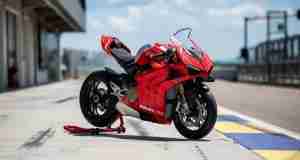 Lego Ducati Panigale V4 R