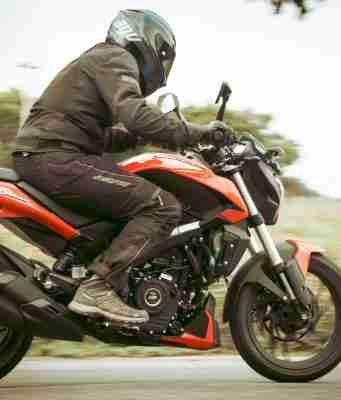 Dominar 250 review